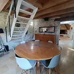 Du Mas De Bède * Assier